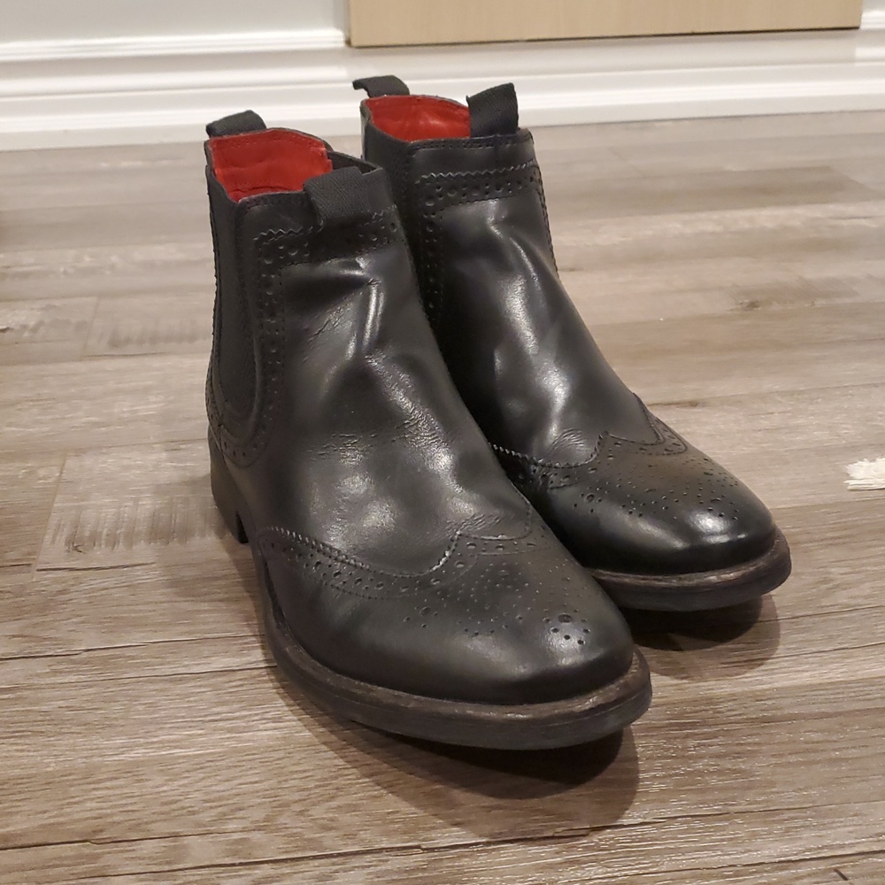 Base London Brogue Chelsea Boots